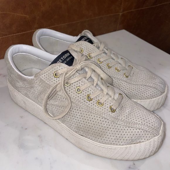 Tretorns size 7 - Picture 2 of 8